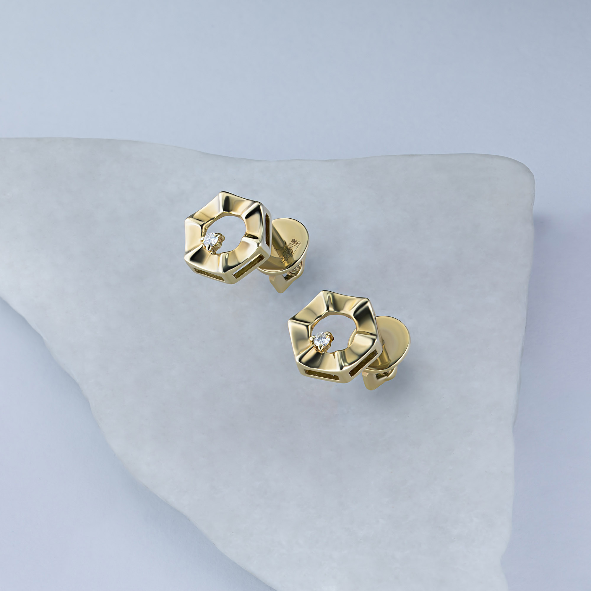 Пусеты из желтого золота с бриллиантами э0301пс04210522 ЭПЛ Даймонд 2050015211449 - фото 4