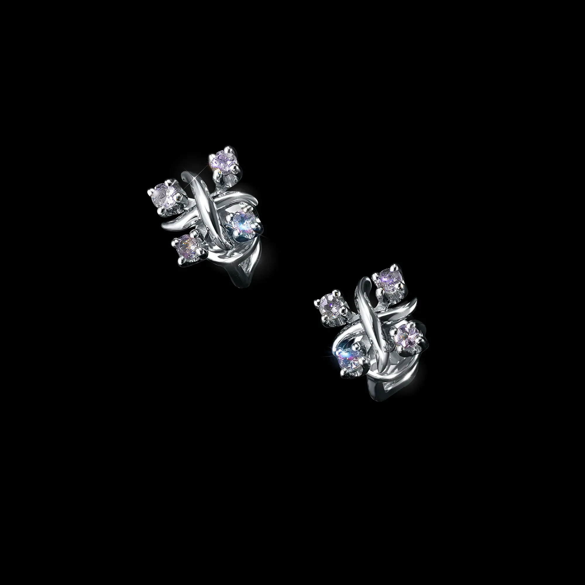 

Пусеты из серебра с танзанитами э0608пс06160700, э0608пс06160700