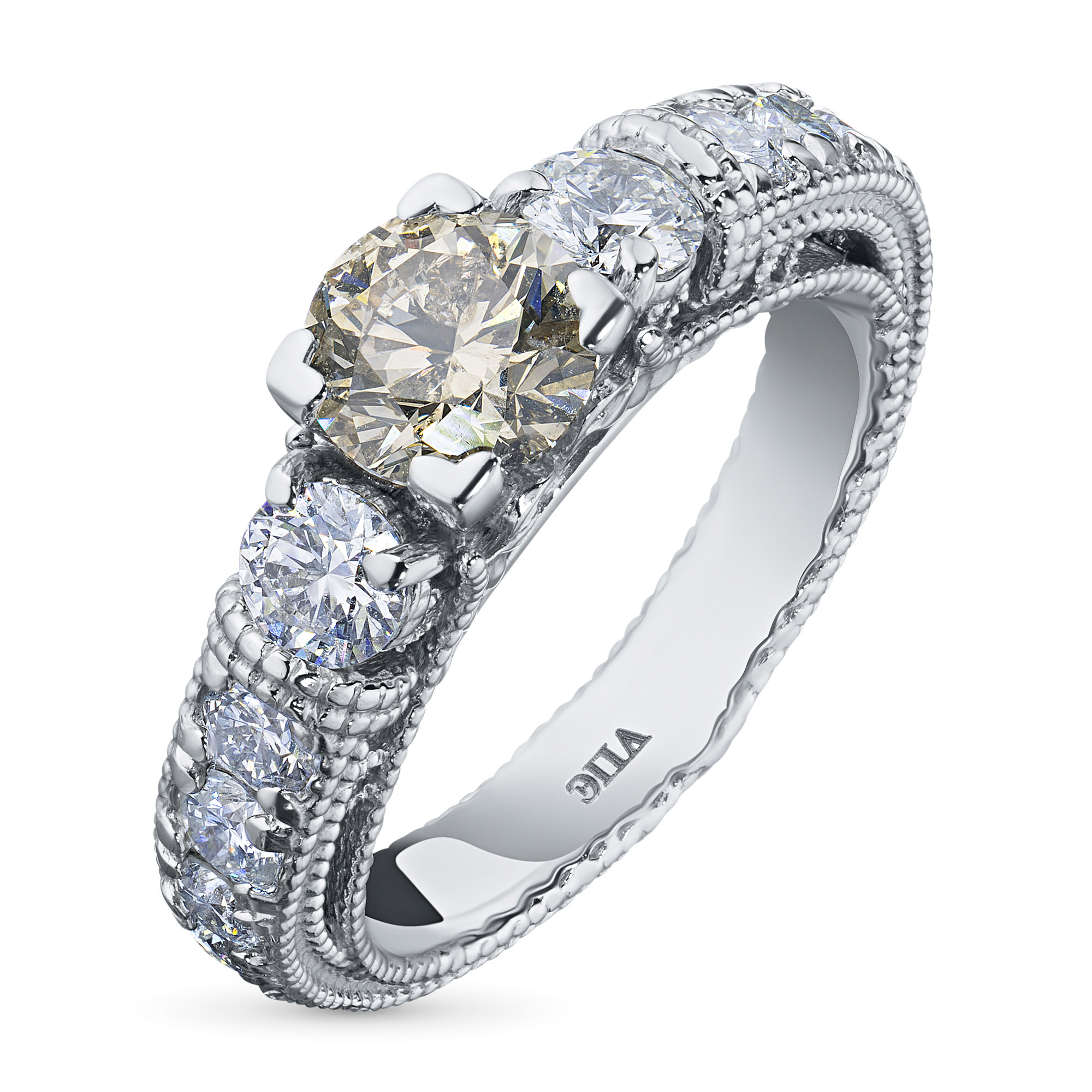 Якутия кольца с бриллиантами