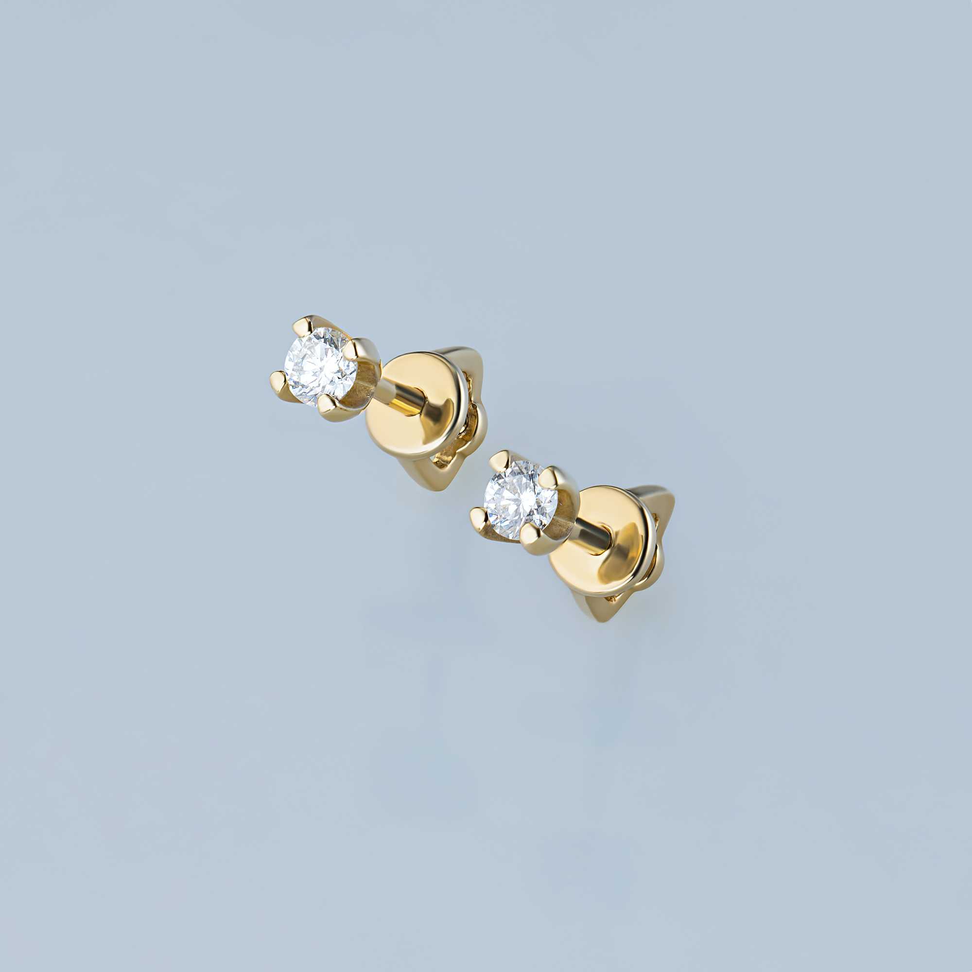 

Пусеты из желтого золота э0312пс04152900, э0312пс04152900