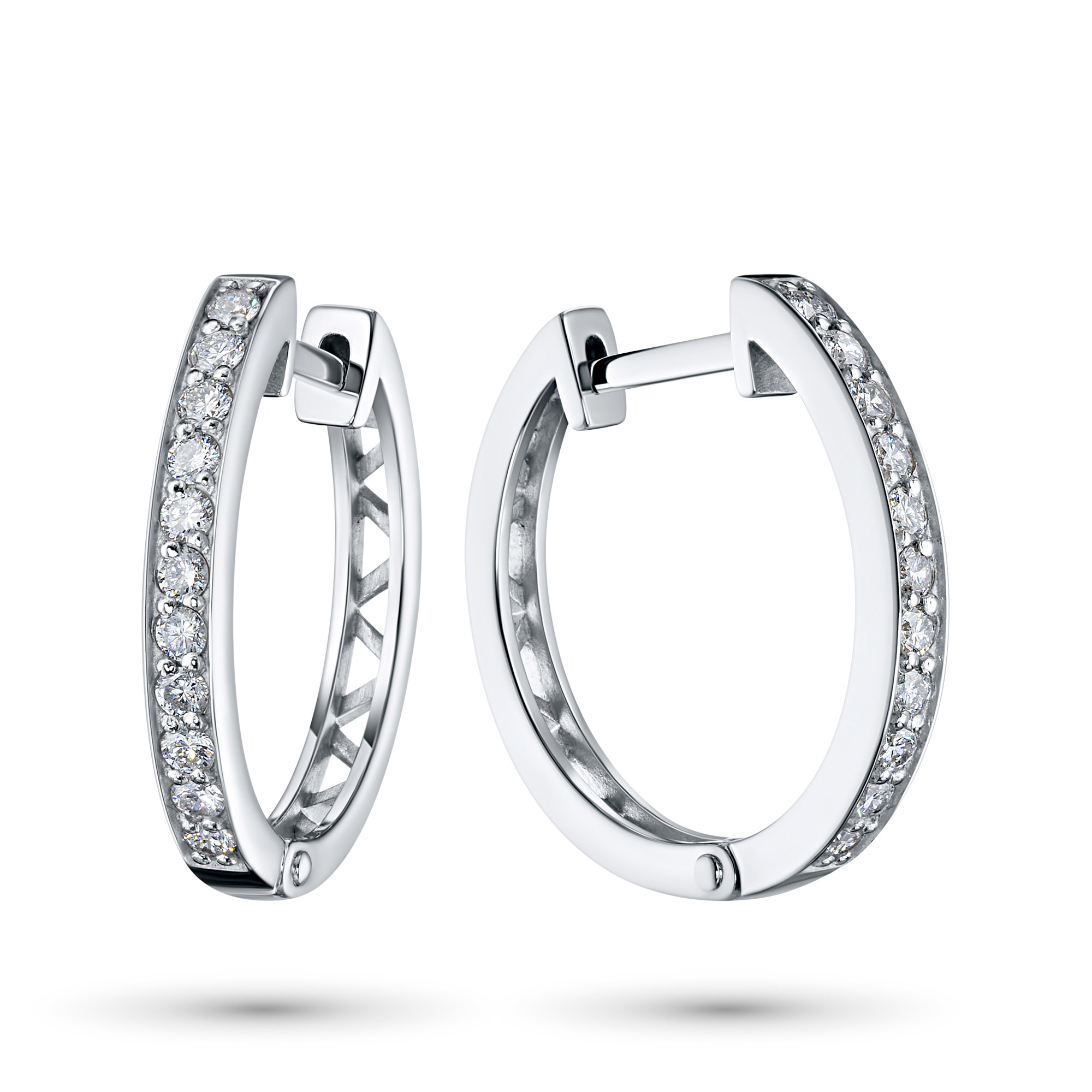 

Серьги из белого золота с бриллиантами э0901сг09175100, э0901сг09175100