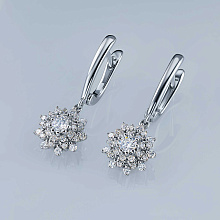 Серьги из белого золота c бриллиантами