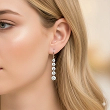 Серьги из белого золота c бриллиантами