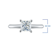 Помолвочное кольцо из белого золота с бриллиантом