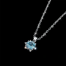 Подвеска из белого золота с топазом и бриллиантами выращенными