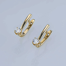 Серьги из желтого золота с бриллиантом