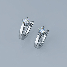 Серьги из серебра с бриллиантом