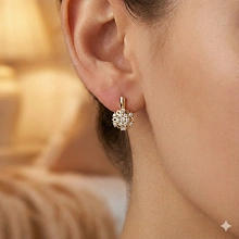 Серьги из желтого золота c бриллиантами