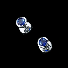 Пусеты из серебра с сапфирами
