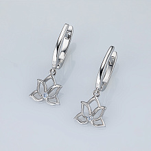 Серьги из серебра с бриллиантом