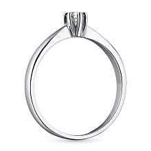 Классическое кольцо из белого золота с бриллиантом