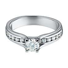 Кольцо из белого золота с бриллиантами