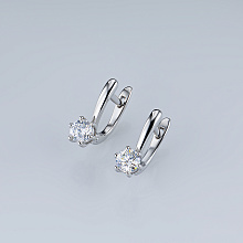 Серьги из белого золота с бриллиантом