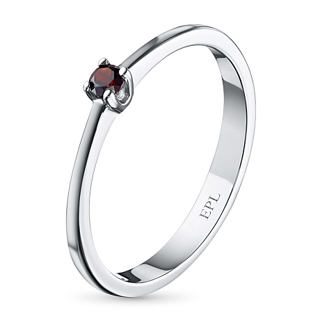 Кольцо из серебра с гранатом