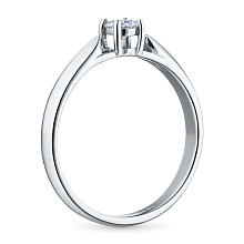 Помолвочное кольцо из белого золота с бриллиантом