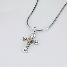 Подвеска из комбинированного золота с бриллиантом