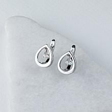 Серьги из белого золота с бриллиантами