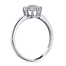 Классическое кольцо из белого золота с бриллиантами