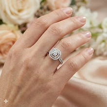 Кольцо из белого золота c бриллиантами