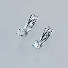 Серьги из белого золота с бриллиантами