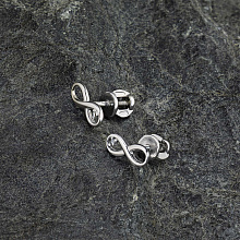 Пусеты из белого золота с бриллиантами (изготовление)