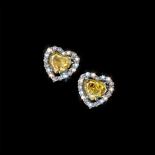 Пусеты из белого золота c бриллиантами