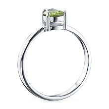 Классическое кольцо из серебра с хризолитом