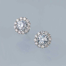 Пусеты из белого золота c бриллиантами