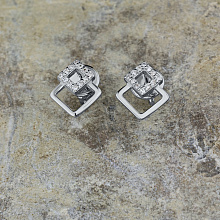 Пусеты из белого золота с бриллиантами (изготовление)