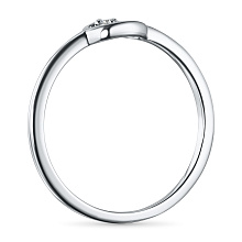 Классическое кольцо из серебра с бриллиантом