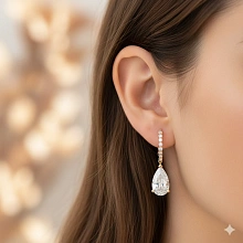 Серьги из желтого золота c бриллиантами