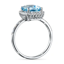 Кольцо из белого золота с топазом и бриллиантами выращенными