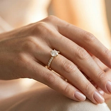 Кольцо из желтого золота c бриллиантами