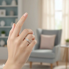 Кольцо из серебра с бриллиантом