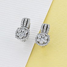 Серьги из белого золота с бриллиантами