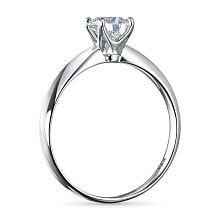 Кольцо из белого золота с бриллиантом