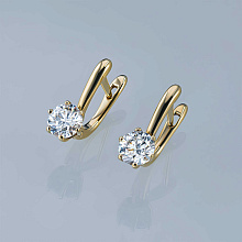 Серьги из желтого золота с бриллиантом